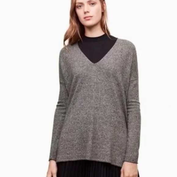 Aritzia BABATON Erin Wool Linen Blend V-Neck Grey Sweater Size S - Picture 1 of 8